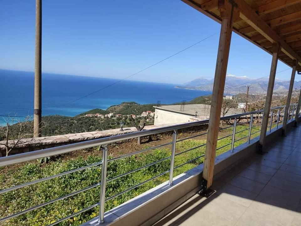 View Apartment Lukove Exterior photo